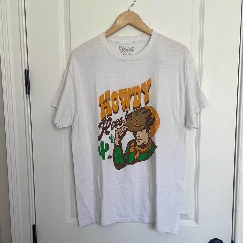 Spencer's Men’s ‘Howdy' T-Shirt White L